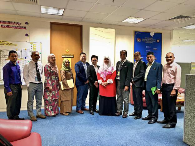 ICDL Asia meets with Ministry of Education Malaysia