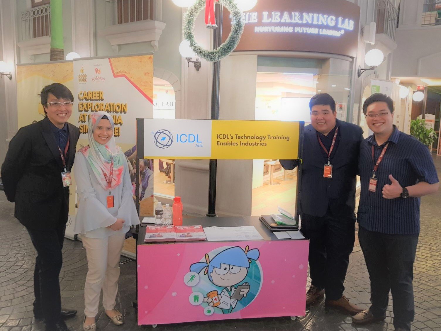 Long queue at ICDL booth at AGB Education Centre’s recent new age career exploration event in Singapore